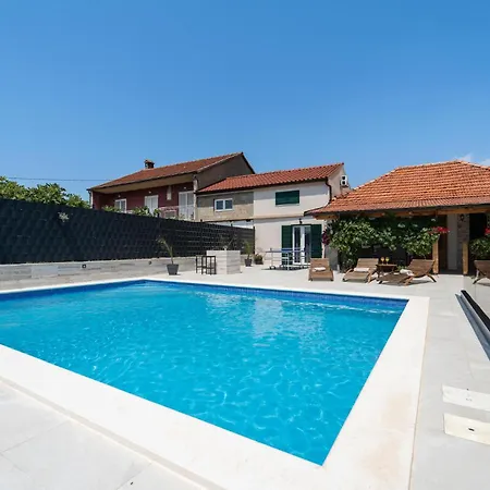 In With Wi-fi Feriehus Debeljak