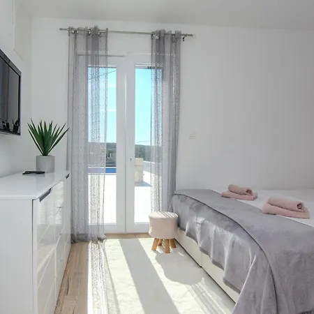 In With Wi-fi Tatil Evi *