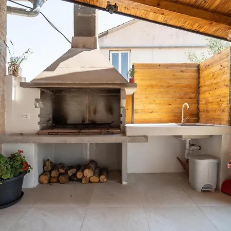 Σπίτι διακοπών In With Wi-fi *