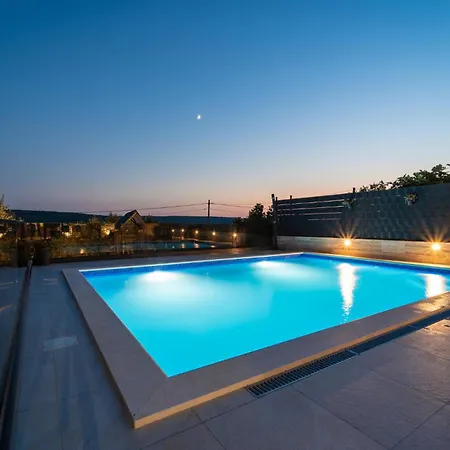 Semesterbostad In With Wi-fi *