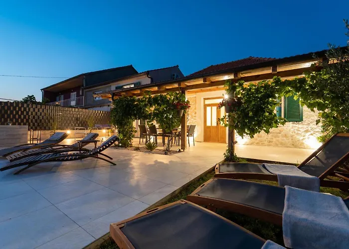 In With Wi-fi Casa de Férias Debeljak