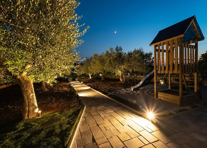 In With Wi-fi Casa de Férias Debeljak